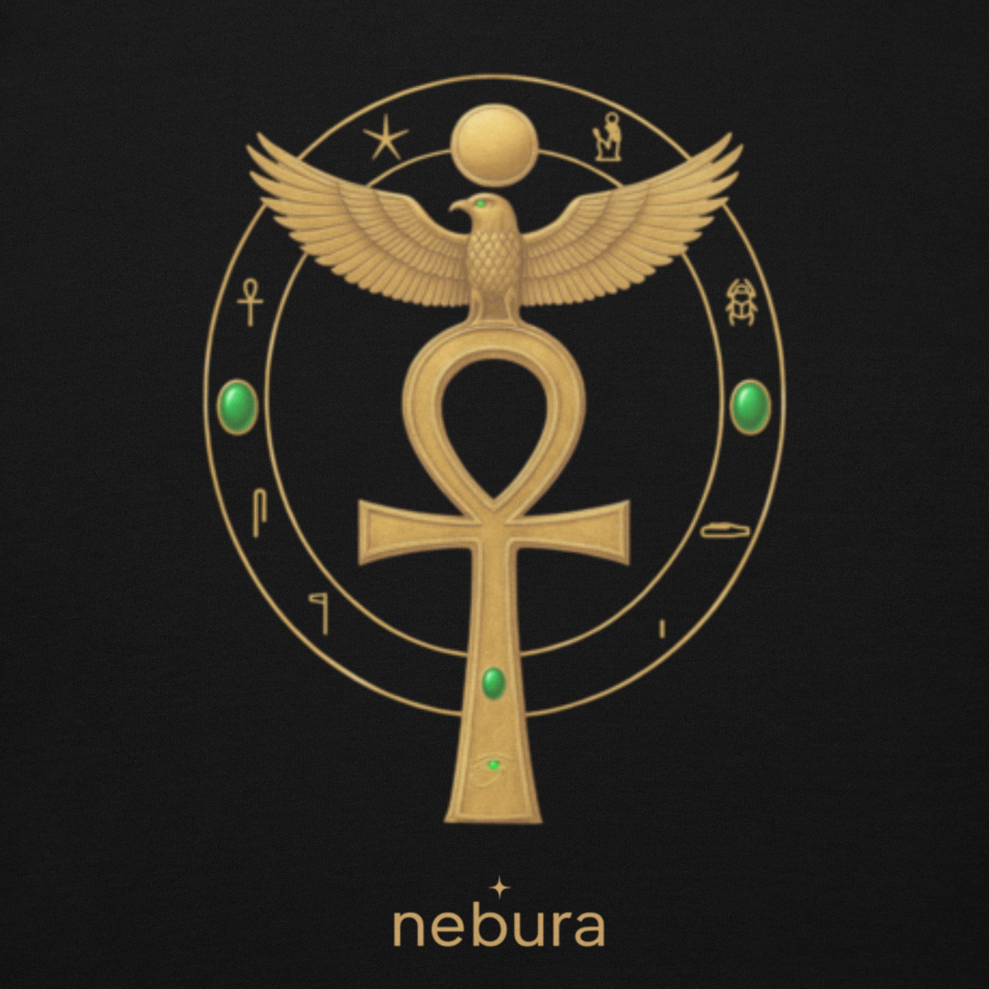 Detailansicht des Nebura Designs „Ankh des Horus“ mit ägyptischem Ankh- und Horus-Symbol