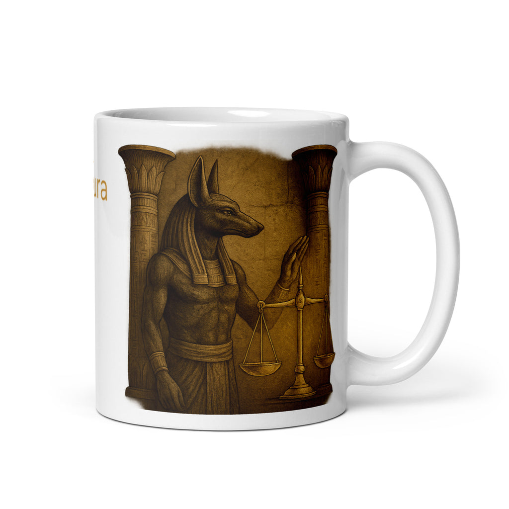 Nebura Anubis Tasse – Rechte Ansicht mit Anubis Design

