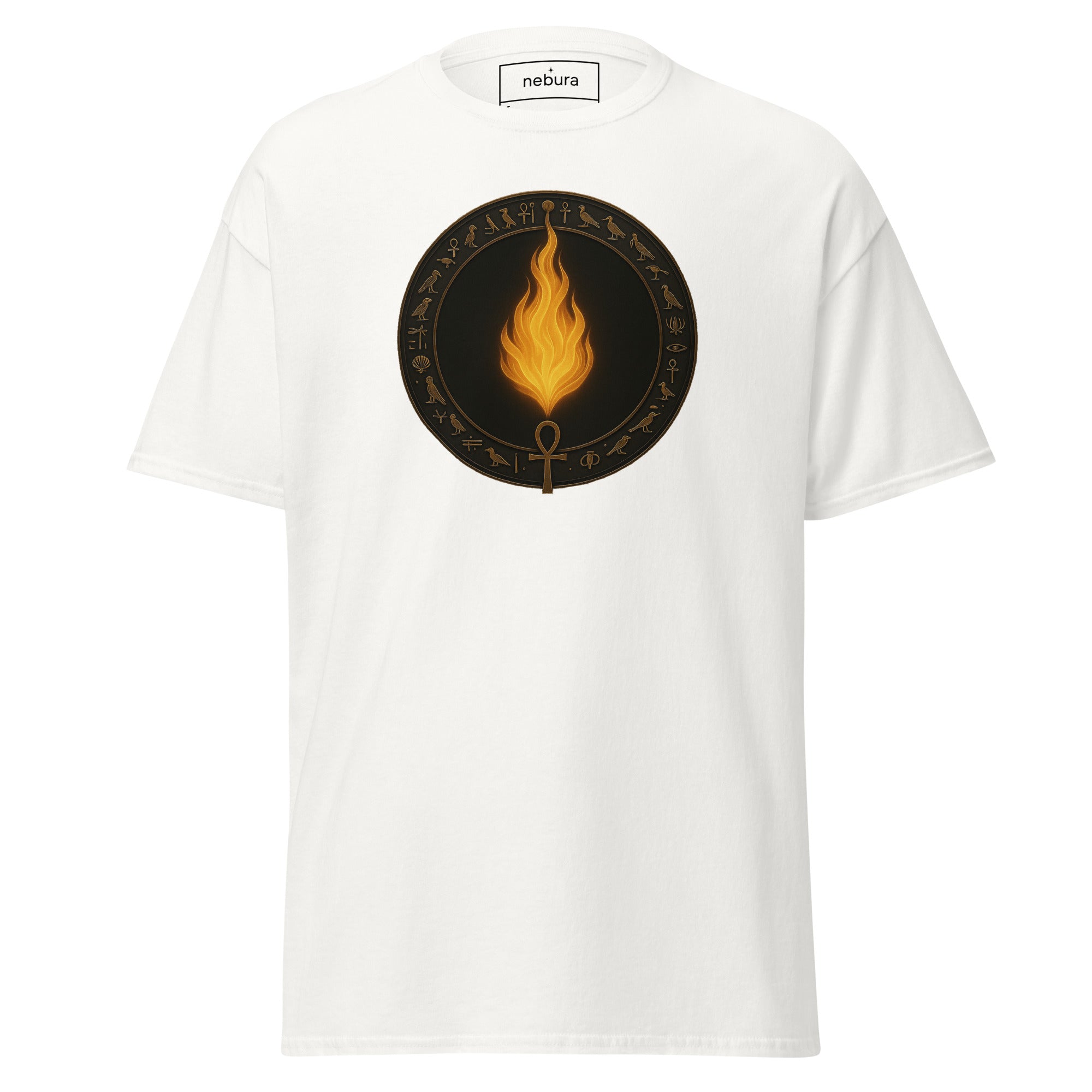 Weißes Nebura Shirt mit Flame of Rebirth Motiv auf der Vorderseite, ruhiges Feuermotiv über Wandel und innere Erneuerung