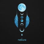 Detailansicht des Nebura Designs „Lunar Dreamcatcher“ mit Mond- und Traumfänger-Motiv